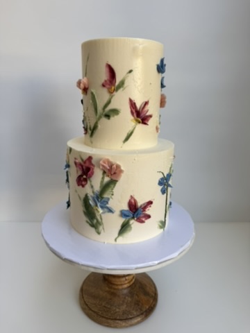 Tiered cake with flowers